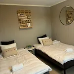 펜션 Panoramic View Of - Private & Patio 보스