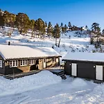 Luxury Mountain Retreat - Amazing Views & Comfort