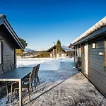 Panoramic View Of - Private & Patio * 보스