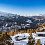 Сasa de vacaciones Luxury Mountain Retreat - Amazing Views & Comfort Voss